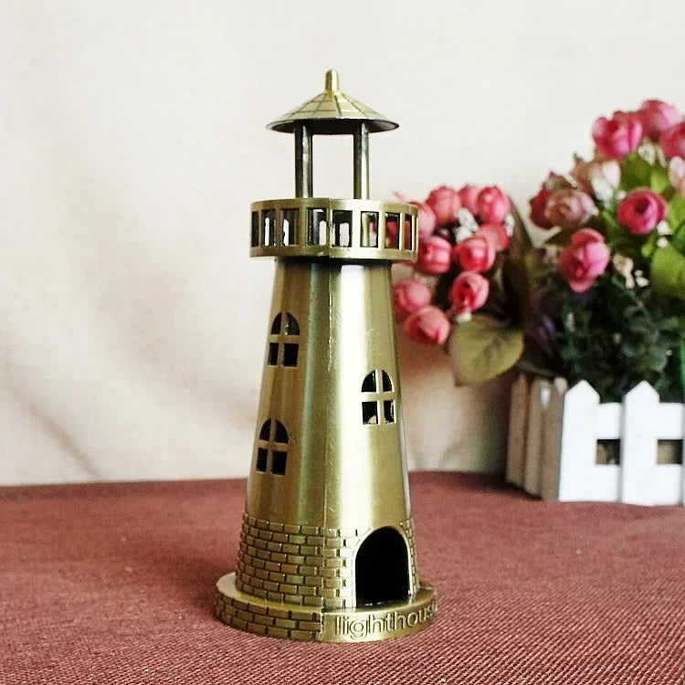 Leuchtturm Metallmodell Retro – Dekorative Tischfigur aus Eisen, Bronze, 18,5 cm