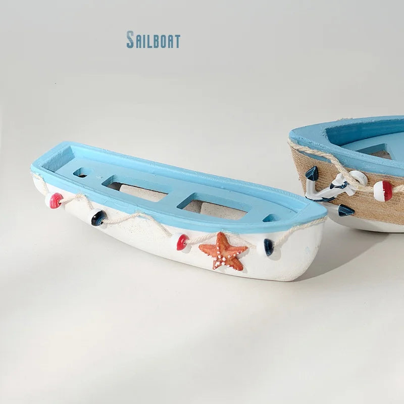 Mediterranes Holzboot Ornament – Maritime Deko aus Holz für Zuhause & Büro