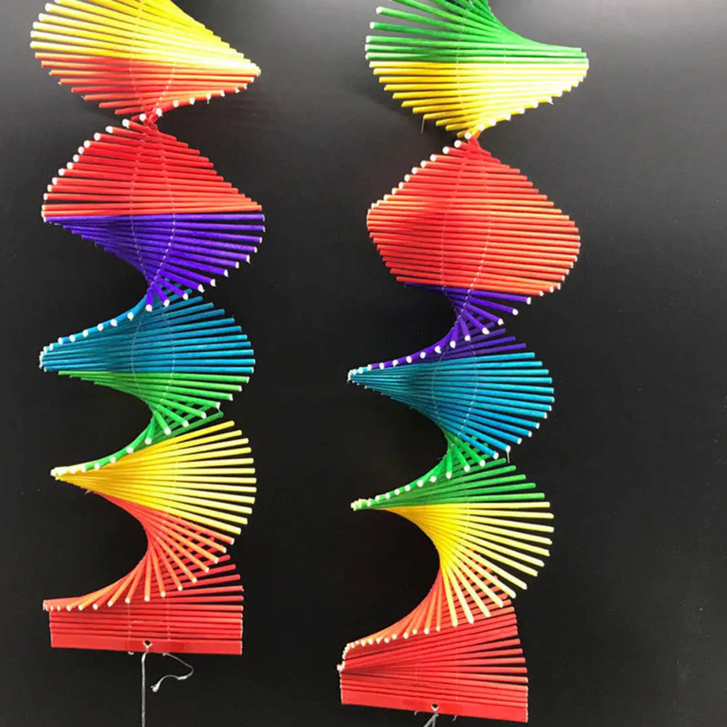 Holz Windspinner Regenbogen – Buntes Windrad als Gartendekoration & Anhänger