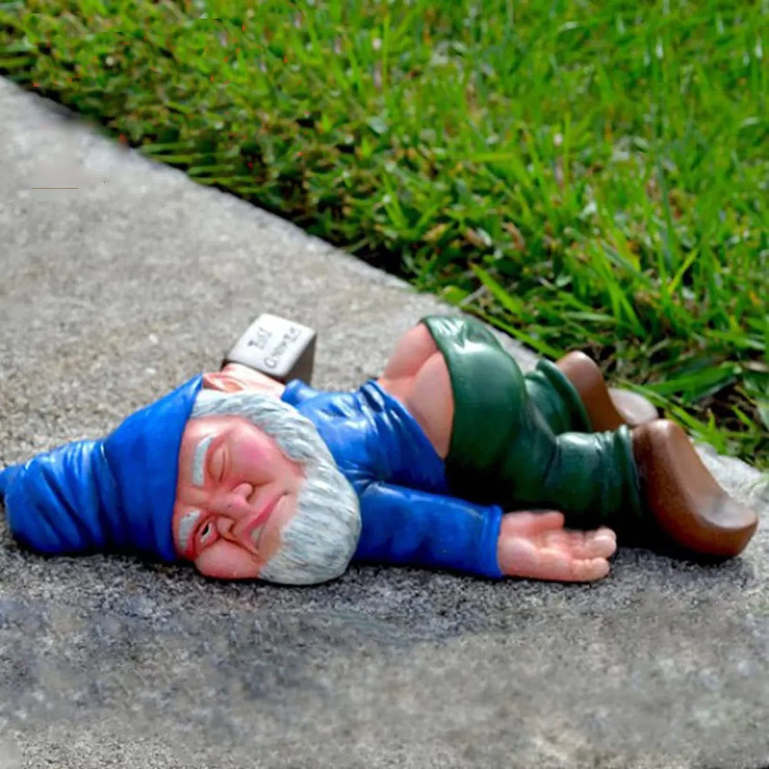 Lustiger Gartenzwerg aus Resin - Betrunkener Zwerg Figur für Garten & Heim