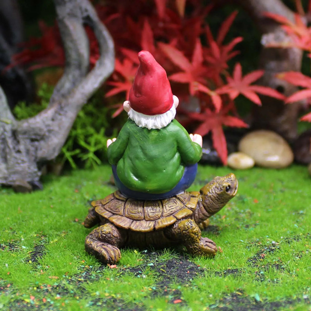 Garten-Gnom Figur Kunstharz – Handgemalt | 7 Motive | Garten & Wohndeko