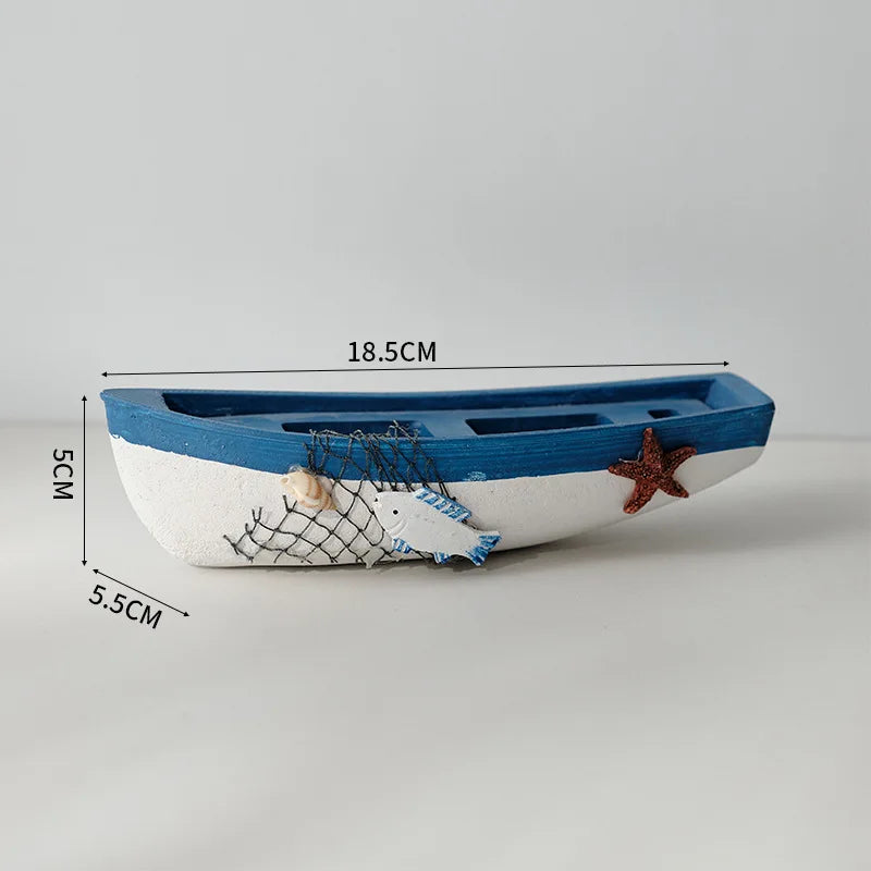 Mediterranes Holzboot Ornament – Maritime Deko aus Holz für Zuhause & Büro
