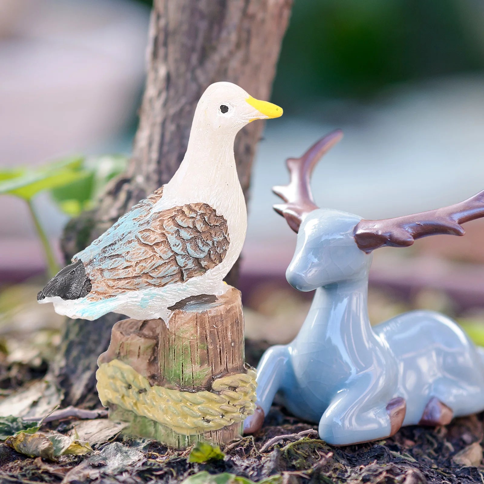 Maritime Mini-Möwen-Dekofiguren aus Kunstharz – 4er Set, realistische Vogelfiguren
